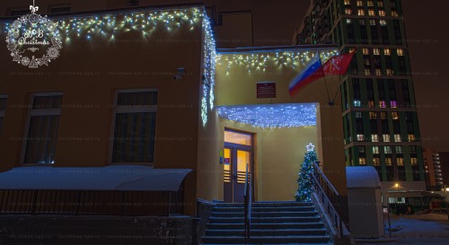 Архитектурное освещение фасада к Новому году (ГБДОУ детский сад № 88 Исток)