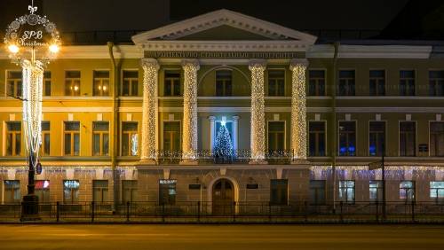 Украшение фасада гирляндами университета СПбГАСУ г. Санкт-Петербург