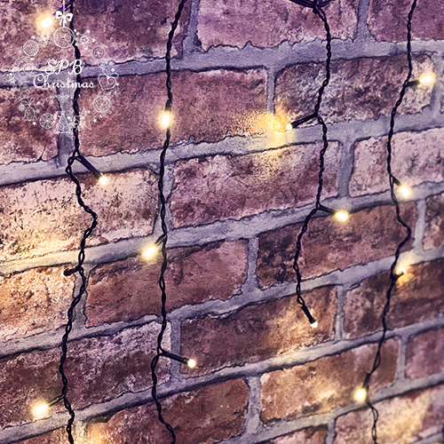 Уличная светодиодная гирлянда бахрома (120LED, 3х0,75м, IP54, черный провод) зеленая