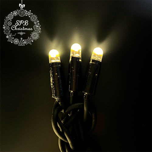 Уличная гирлянда бахрома LUXURY (150LED, 3х0,7м, IP67, черный провод каучук) теплый белый